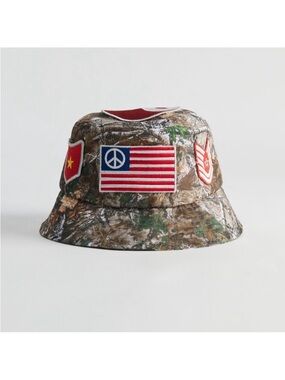 NWOT URBAN OUTFITTERS CONEY ISLAND PICNIC Tree Camo Bucket Hat with Patches